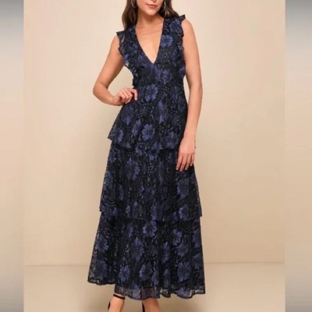 Lulu’s Lace Maxi Dress